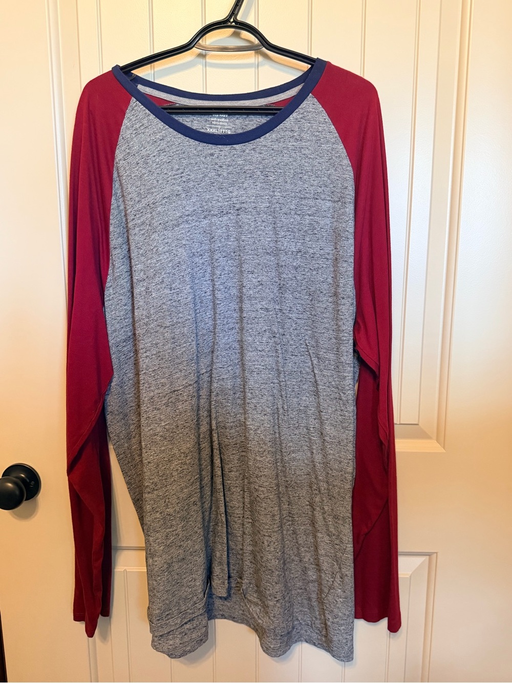 Old Navy Grey Heather Body with Burgundy Raglan Long-Sleeve Tee